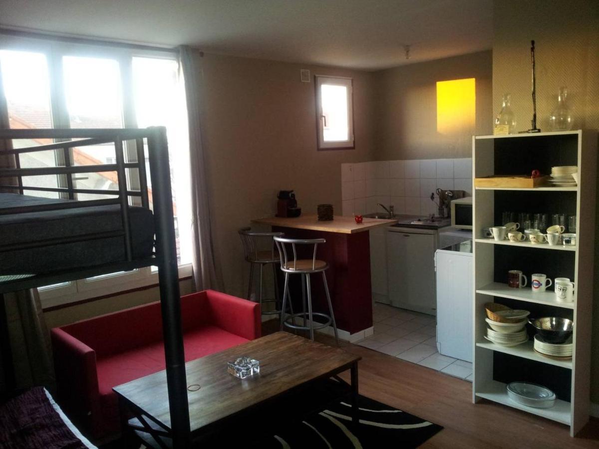 Studio Near Paris Metro Robespierre Bagnolet Kültér fotó
